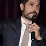 پدر و برادر کارگردان به قتل رسیدند! + عکس