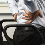 اگر کمردرد دارید، این کارها را نکنید