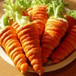 تزئین سالاد الویه به شکل هویج