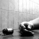 زنان متاهل بیشتر از زنان مجرد خودکشی می کنند