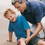 اجازه دهید بچه ها زمین بخورند و تجربه کسب کنند
