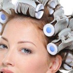 چگونه در خانه موهای خود را فر کنید؟