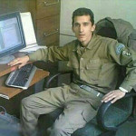 عكس زنده ياد مرتضى پاشايى در لباس سربازى
