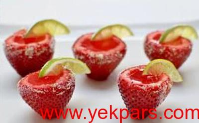 مواد لازم برای دسر توت فرنگی,تزیین ژله توت فرنگی