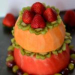 آموزش تهیه کیک تولد میوه ای