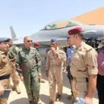 وزیر دفاع عراق خود شخصا خلبان هواپیمایی بود که داعش را بمباران کرد