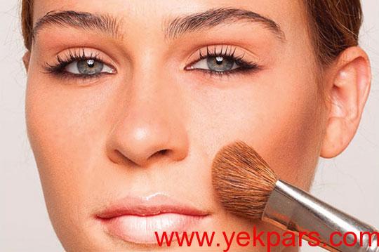 ایرادات صورت خود را به روش حرفه ای ها بپوشانید