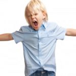 با کودک بد رفتار چه کار کنیم؟