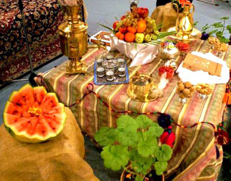 شیک ترین چیدمان سفره های شب یلدا, جدیدترین چیدمان سفره های شب یلدا