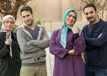 روشنک عجمیان،بیوگرافی روشنک عجمیان