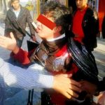 قاتلی با لباس زنانه در لار دستگیر شد+عکس
