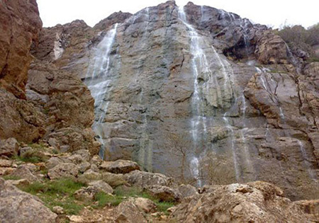 پیرغار کجاست،دیدنی های پیرغار