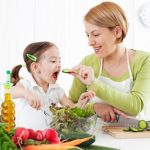 چگونه کودکانمان را سبزی خور کنیم؟