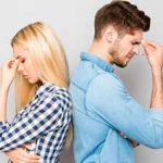 این رفتارها در رابطه بوی خیانت می دهد