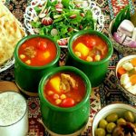 دیزی با ظروف سفالی