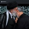 بوسه رهبری بر صورت سردار سلیمانی (+عکس)