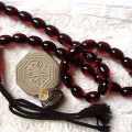 سجده بر مهر چرک دار و سیاه چه حکمی دارد؟