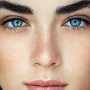 بهترین رنگهای سایه برای چشم آبی