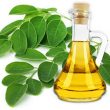 روغن مورینگا چیست؟