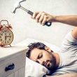 چگونه مشکل دیر بیدار شدن را حل کنیم؟