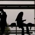 فرار دختران از خانه، دلایل و راه های پیشگیری