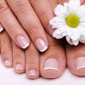 زیباترین ترکیب رنگ های مانیکور- پدیکور برای تابستان
