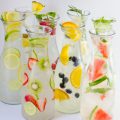 دتاکس واتر چیست؟ طرز تهیه و فواید آن برای سلامت بدن