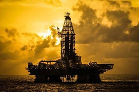 دکل گمشده نفتی روی میز کمیسیون انرژی