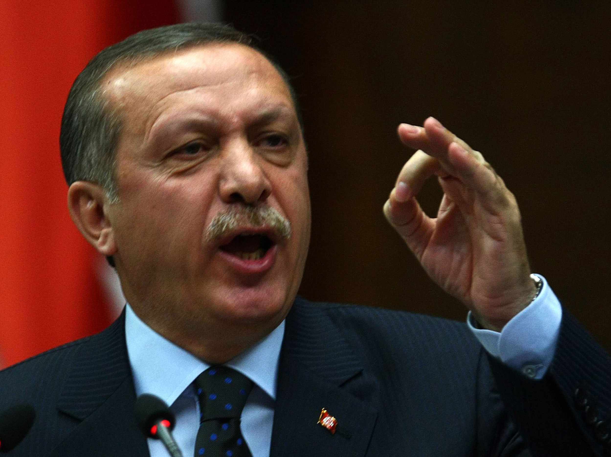 اردوغان: عملیات روسیه در سوریه به هیچ وجه قابل قبول نیست/