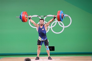 نخستین مدال کاروان ایران کسب شد/ رستمی طلایی شد