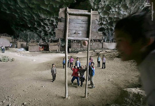 روستایی که درون یک غار قرار دارد
