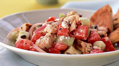 طرز تهیه سالاد مرغ سوولاکی