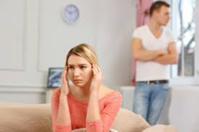 همسرم بدبین است چه کنم؟