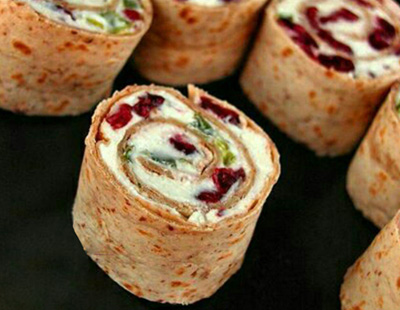 طرز تهیه رولت پنیری صبحانه
