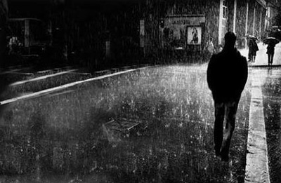 معنی ضرب المثل سنگین برو، سنگین بیا