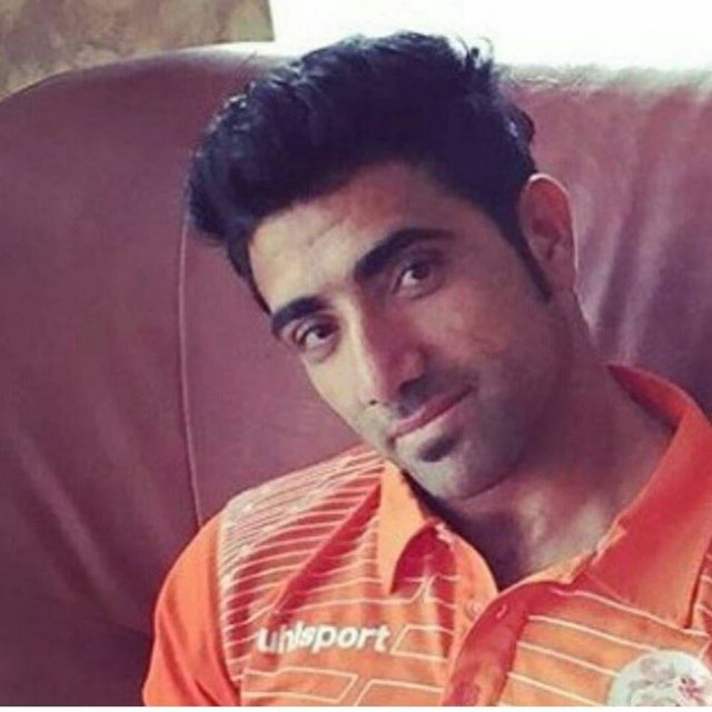 وحید باغگلی بازیکن تیم فوتبال مس کرمان درگذشت