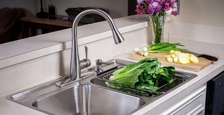 سینک ظرفشویی کورین بهتر است یا استیل؟