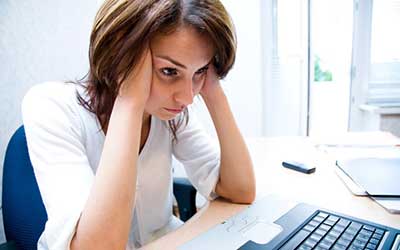 چرا نمی‌توانیم از شر «افکار ناخواسته» رها شویم؟