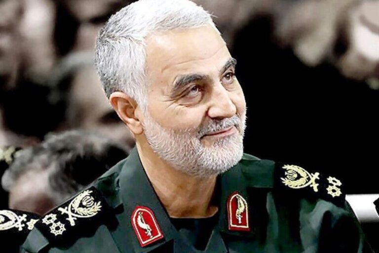 پیکر شهید قاسم سلیمانی وارد تهران شد